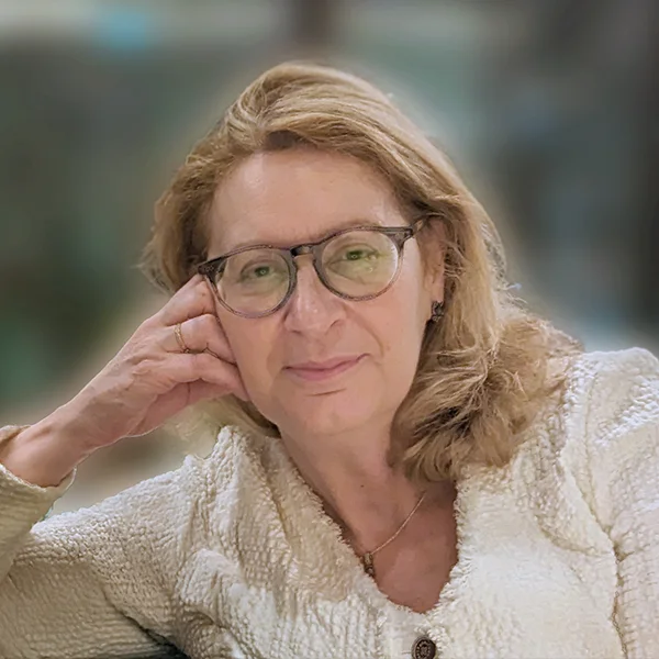 Marisa Toro is co-founder and partner of Marlow Insight, a consultancy firm that specializes in corporate influence and go-to-market strategies to strengthen business and reputation, based in Madrid, Spain. Marisa’s extensive background in communications and public affairs include communications leadership positions at Spanish and multinational companies and directing communication and public affairs for Google in Southern Europe.